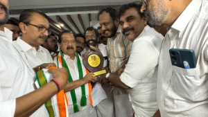 
                        ആഭ്യന്തരമന്ത്രി രമേശ് ചെന്നിത്തലയ്ക്ക് സ്വീകരണം നല്കി
