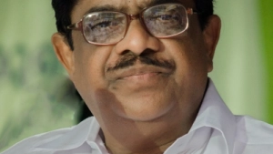 വീര്യം കുറഞ്ഞ മദ്യത്തിന് നികുതിയിളവ് സർക്കാറിനെതിരെ വി എം സുധീരൻ