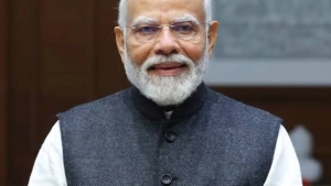 നീറ്റ് പുനപരീക്ഷ, യാത്ര വൈകിപ്പിച്ച് പ്രധാനമന്ത്രി.