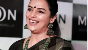 അമ്മ യിൽ ശ്വേതക്കെതിരെ അവിശ്വാസത്തിന് ശ്രമം