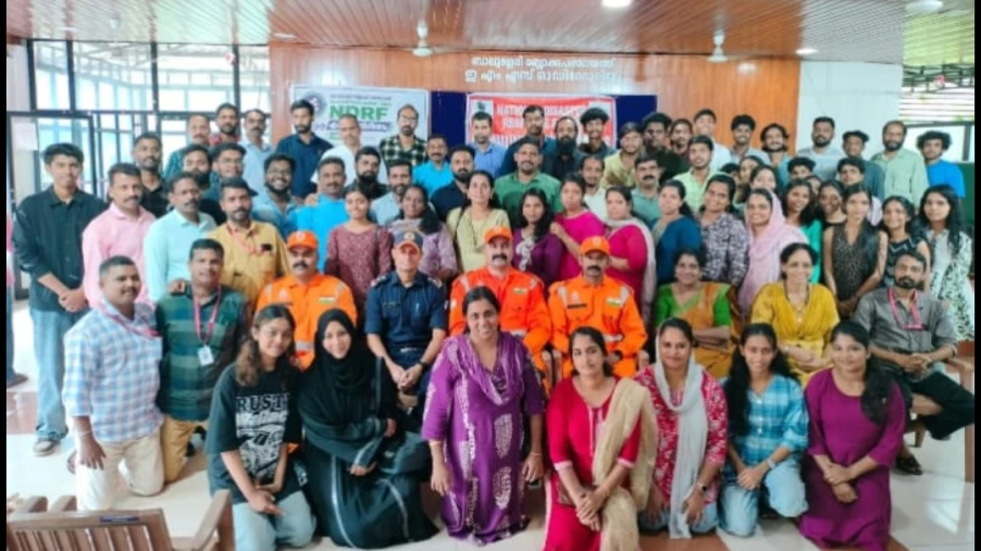 ബ്ലോക്ക് ദുരന്ത നിവാരണ സേനയ്ക്ക് എൻ ഡി ആർ എഫ്  പരിശീലനം