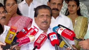 പി ജെ ജോസഫിന് മന്ത്രി തുല്യപദവി വേണമെന്ന് മോൻ സ് ജോസഫ്