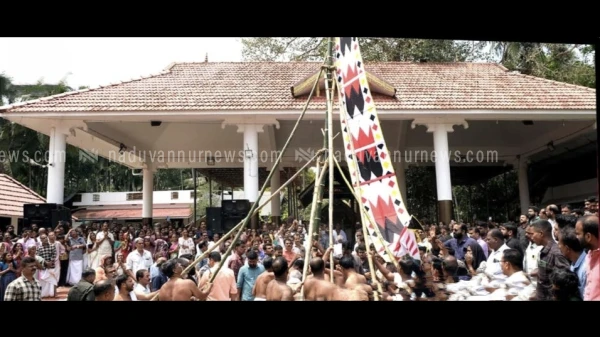  വിയ്യൂർ ശക്തൻ കുളങ്ങര ക്ഷേത്രത്തിൽ കനലാട്ട മഹോത്സവത്തിന് കൊടിയേറി