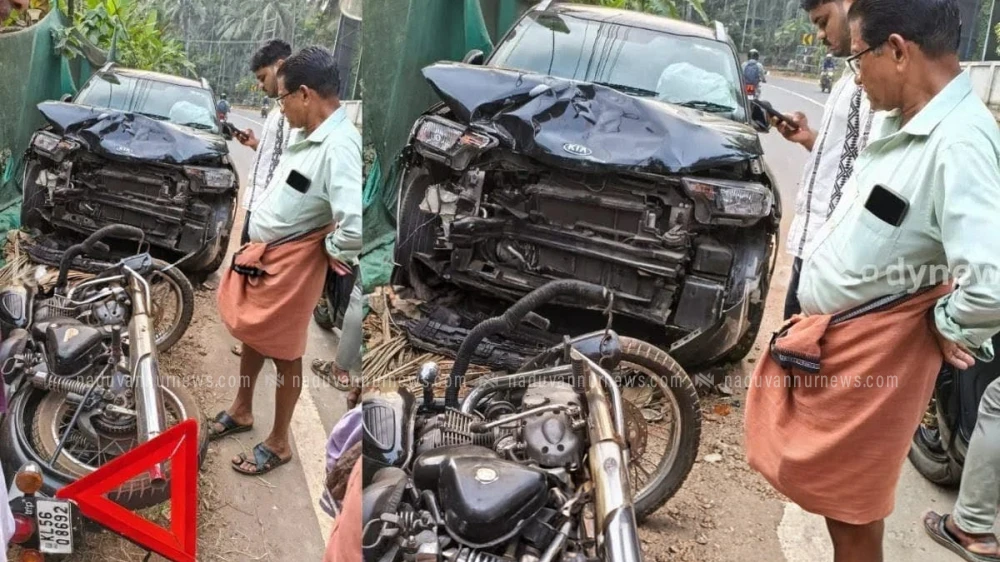  മുണ്ടോത്ത് കാർ ബൈക്കിലിടിച്ച് പൂനത്ത്, കണയംകോട് സ്വദേശികൾക്ക് പരിക്ക്