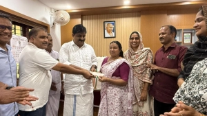 ഇൻകാസ് - ഖത്തർ  ആശുപത്രിയിൽ സഹായനിധി കൈമാറി