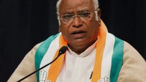 രാഹുൽ ഗാന്ധി ഇന്ന് കോഴിക്കോട്ട് എത്തില്ല; പകരം ഖാർഗെ വരും