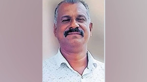 ട്രെയിൻ യാത്രയ്ക്കിടെ കാണാതായി,മൃതദേഹം ‌റെയിൽവേ ട്രാക്കിനരികെ