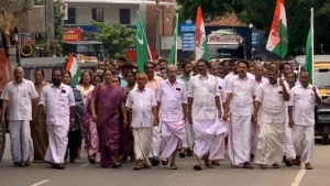 ഐക്യ ജനാധിപത്യമുന്നണി കൂട്ടാലിടയിൽ ആഹ്ലാദപ്രകടനം നടത്തി