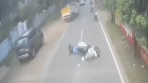 ചേളന്നൂരിൽ സ്കൂട്ടർ അപകടം യുവാവ് മരിച്ചു.