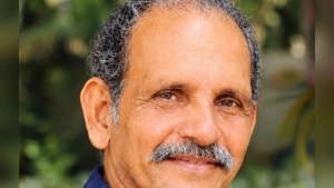 തെങ്ങിൽ നിന്ന് വീണയാൾ ചികിത്സയിലായിരിക്കെ മരിച്ചു.