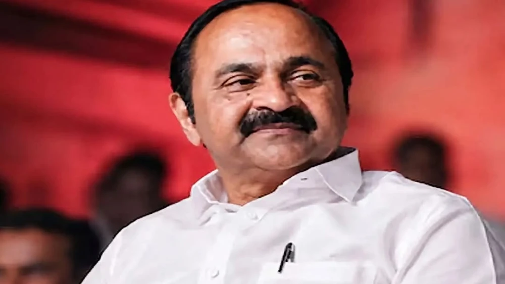  മുഖ്യമന്ത്രിയുടെ അനാവശ്യ ആൻജിയോ പ്ലാസ്റ്റി പരാമർശം: പിന്തുണച്ച് ഡോക്ടർമാർ