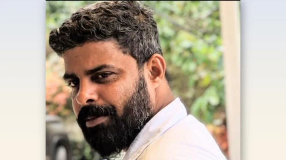 നന്തി വാഹനാപകടത്തിൽ  തിക്കോടി സ്വദേശി മരിച്ചു.