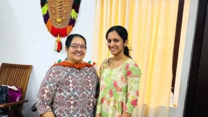 
                        നവീൻ ബാബുവിന്റെ മകൾ ഫുഡ് സേഫ്റ്റി ഓഫീസറായി ചുമതലയേറ്റു.