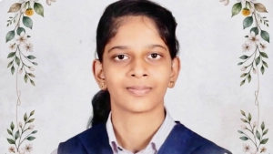 
                        കോട്ടയത്ത് ബസിടിച്ച് പരിക്കേറ്റ യുവതിക്ക് ദാരുണാന്ത്യം