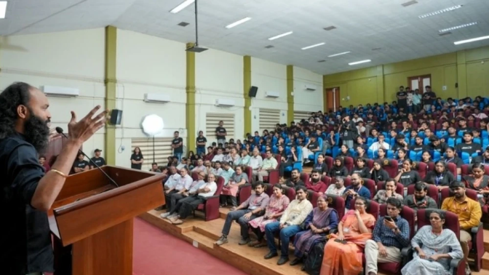 എൻ ഐ ടി യിൽ സാങ്കേതിക മാനേജ്മെന്റ് ഫെസ്റ്റ് 