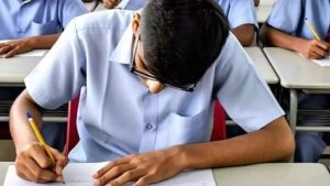 
                        ഇന്നത്തെ പ്ലസ് വൺ ഇമ്പ്രൂവ്മെന്റ്  പരീക്ഷകൾ മാറ്റി