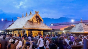തുലാമാസ പൂജകൾക്കായി ശബരിമല നട ഇന്ന് തുറന്നു .