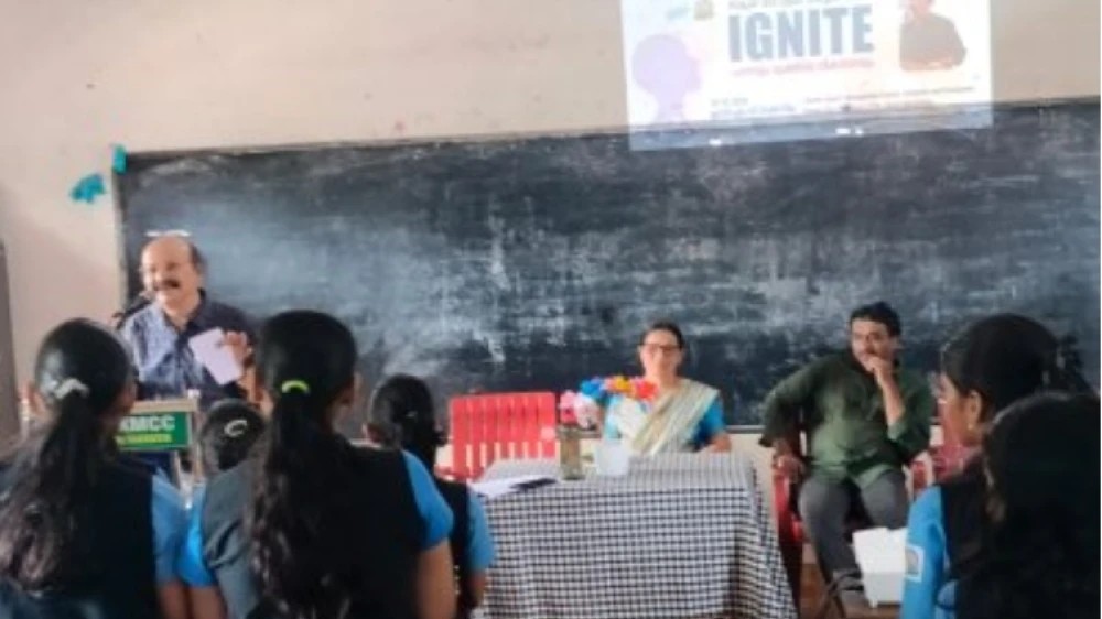  വേളൂർ ജിഎംയുപി സ്കൂളിൽ ബോധവല്കരണ ക്ലാസ് സംഘടിപ്പിച്ചു
