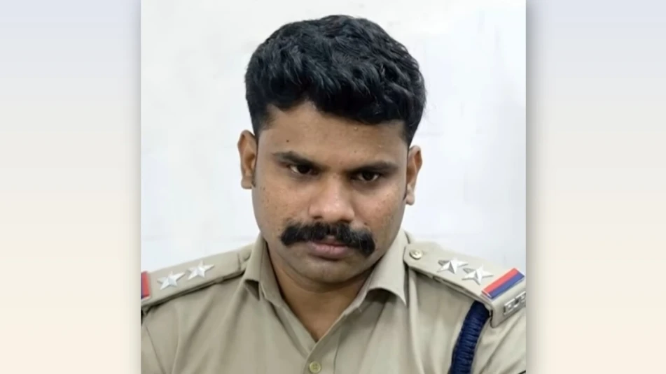  തൊണ്ടിമുതലായ എംഡിഎംഎ മോഷ്ടിച്ച പോലീസ് ഉദ്യോഗസ്ഥൻ അറസ്റ്റിൽ