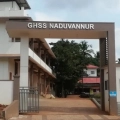 നടുവണ്ണൂർ ഹയർസെക്കൻഡറി സ്കൂളിൽ ജനകീയ പങ്കാളിത്തത്തോടെ ലൈബ്രറി സജ്ജമാക്കി