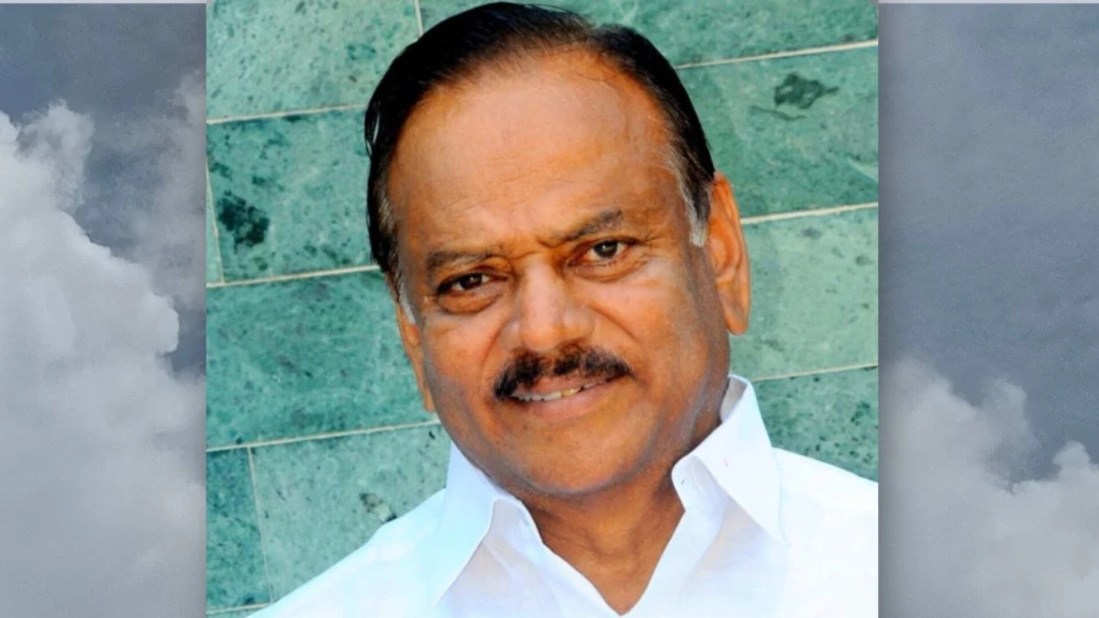  ചിറ്റൂർ മുൻഎംഎൽഎ കെ അച്യുതൻ (76) അന്തരിച്ചു