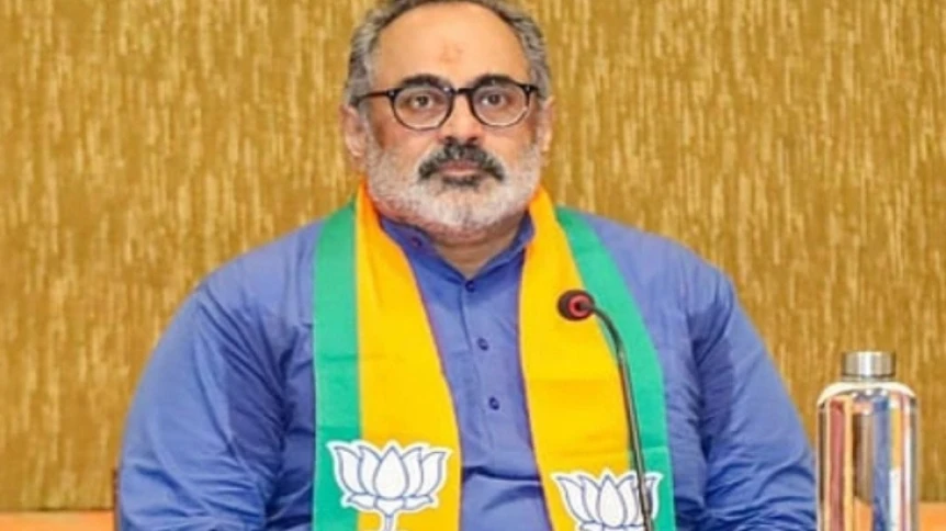  ഇ ഡിയുടെ കത്തിന്റെ അടിസ്ഥാനത്തിൽ കേസെടുക്കണമെന്ന് രാജീവ് ചന്ദ്രശേഖർ