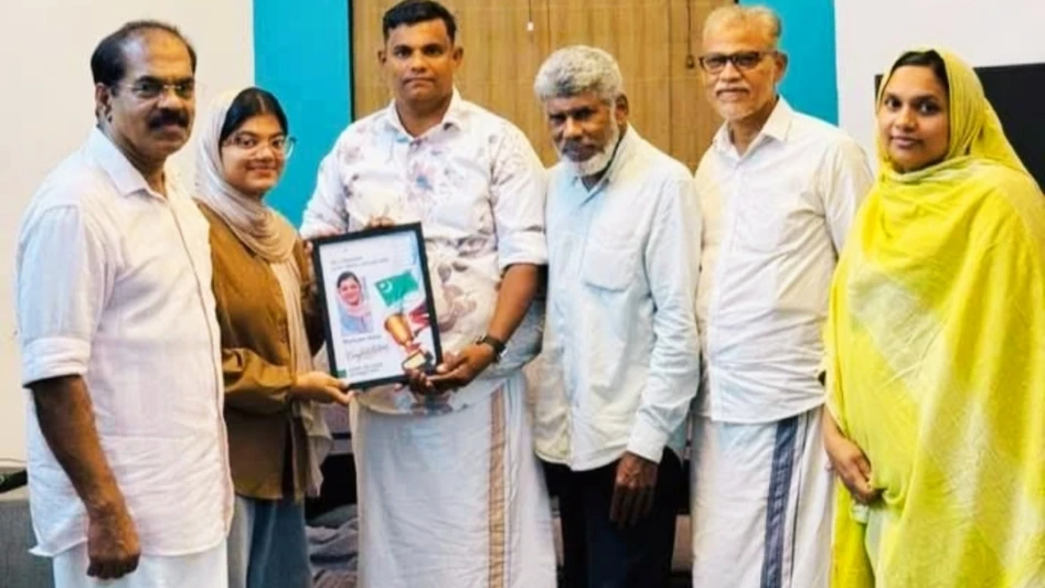 നീറ്റ് ഉന്നത വിജയം നേടിയ വിദ്യാർത്ഥിയെ അനുമോദിച്ചു