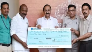 ബെവ്കോ  സർക്കാരിന് 10കോടി രൂപ ലാഭവിഹിതം കൈമാറി