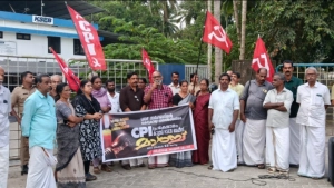 പവർക്കട്ടിനെതിരെ സിപിഐ കുറ്റ്യാടി കെ എസ് ഇ ബി ഓഫീസിലേക്ക് മാർച്ച് നടത്തി.
