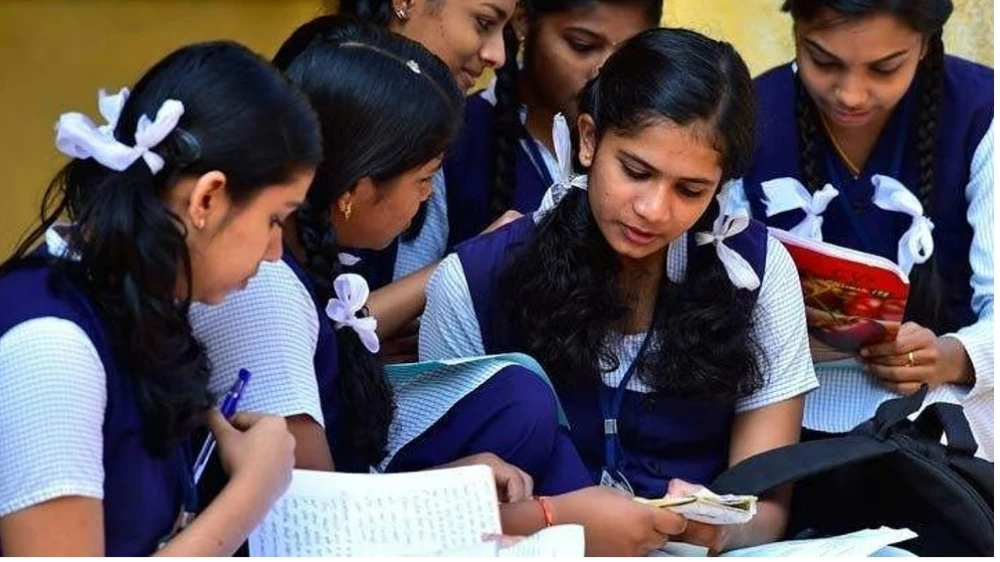 ഈ വർഷം എസ്എസ്എൽസിതിയറി പരീക്ഷയ്ക്ക് മിനിമം മാർക്ക് വേണ്ട.