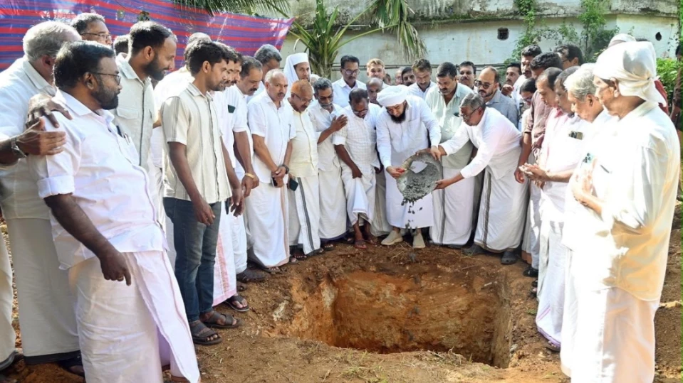 കോട്ടൂർ മുസ്ലിം ലീഗ് ഓഫീസ് കെട്ടിട നിർമ്മാണം: ഉദ്ഘാടനം ചെയ്തു