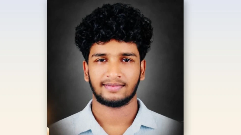  വാഹനാപകടത്തിൽ 20 കാരൻ മരിച്ചു