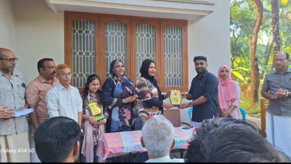 റെക്കോർഡ് നേട്ടം കൈവരിച്ച ഹസ്ബിനും അഞ്ച് പേരുടെ ജീവൻ രക്ഷിച്ച ആയിഷ സനയ്ക്കും ആദരം