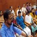 സ്വച്ഛതാ ഹി സേവ , നമസ്തേ ശുചിത്വ ക്യാമ്പയിൻ: കൊയിലാണ്ടി നഗരസഭ ശുചീകരണ പ്രവർത്തകരെ ആദരിച്ചു